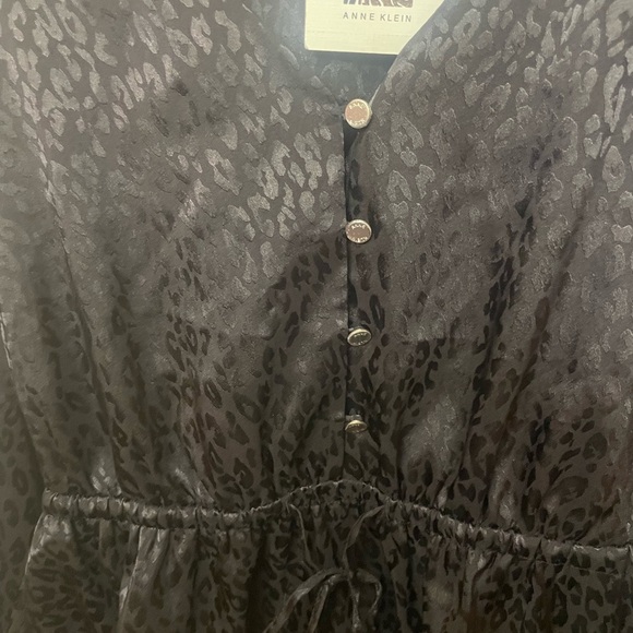 NWT Anne Klein top-medium - Picture 2 of 5